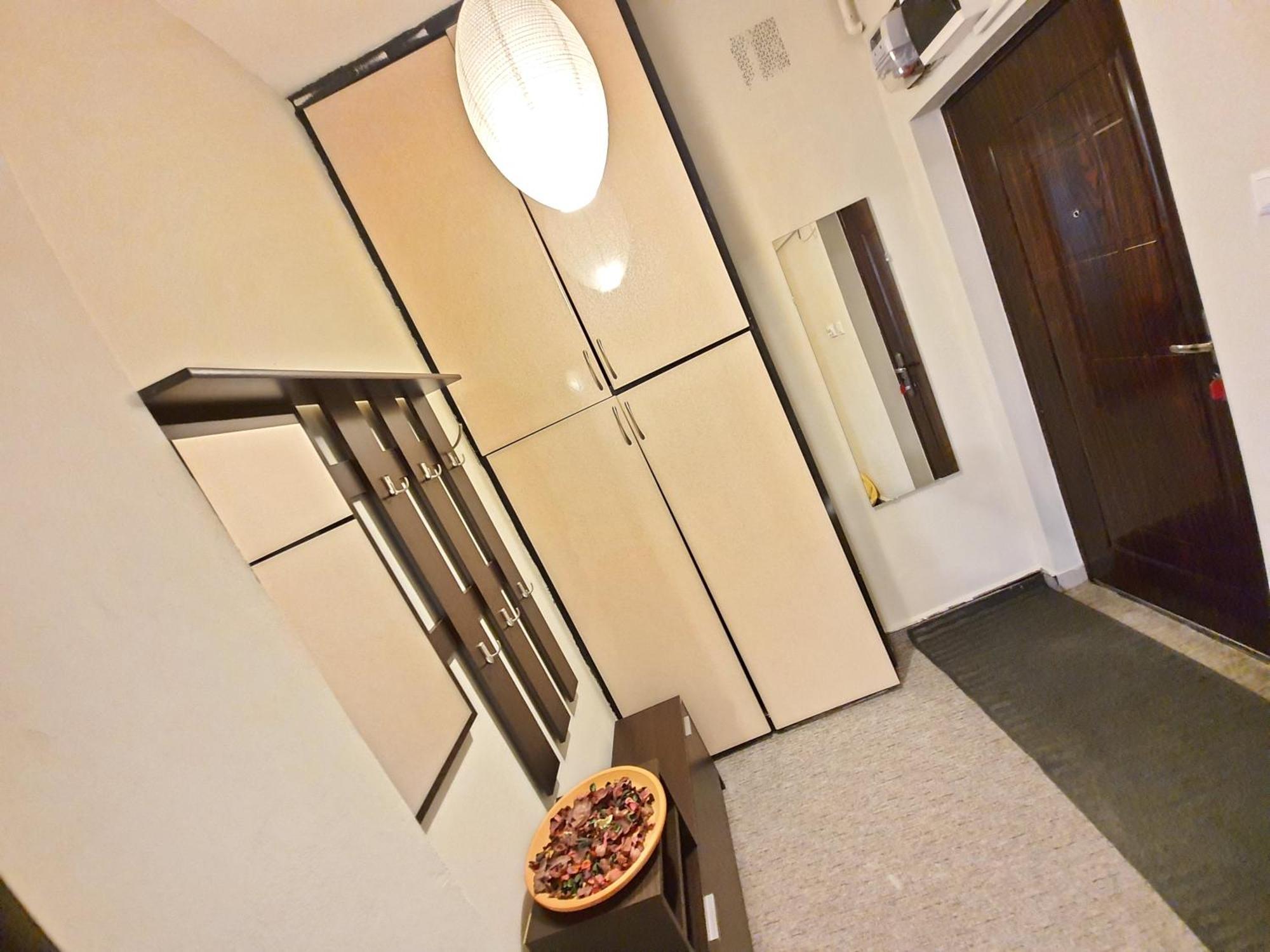 Global Downtown Apartments - Universitate - Calea Victoriei บูคาเรสต์ ภายนอก รูปภาพ